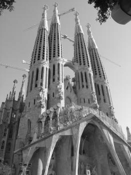 Works of Antoni Gaudí by Kyle Magnuson