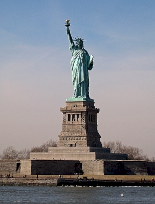 Statue of Liberty by Jay T