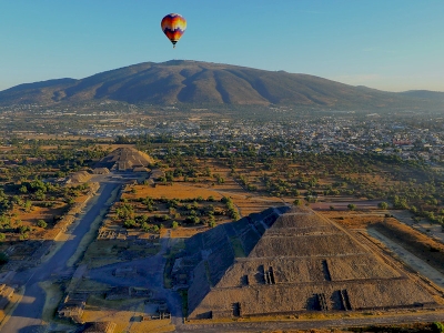 Teotihuacan by Clyde